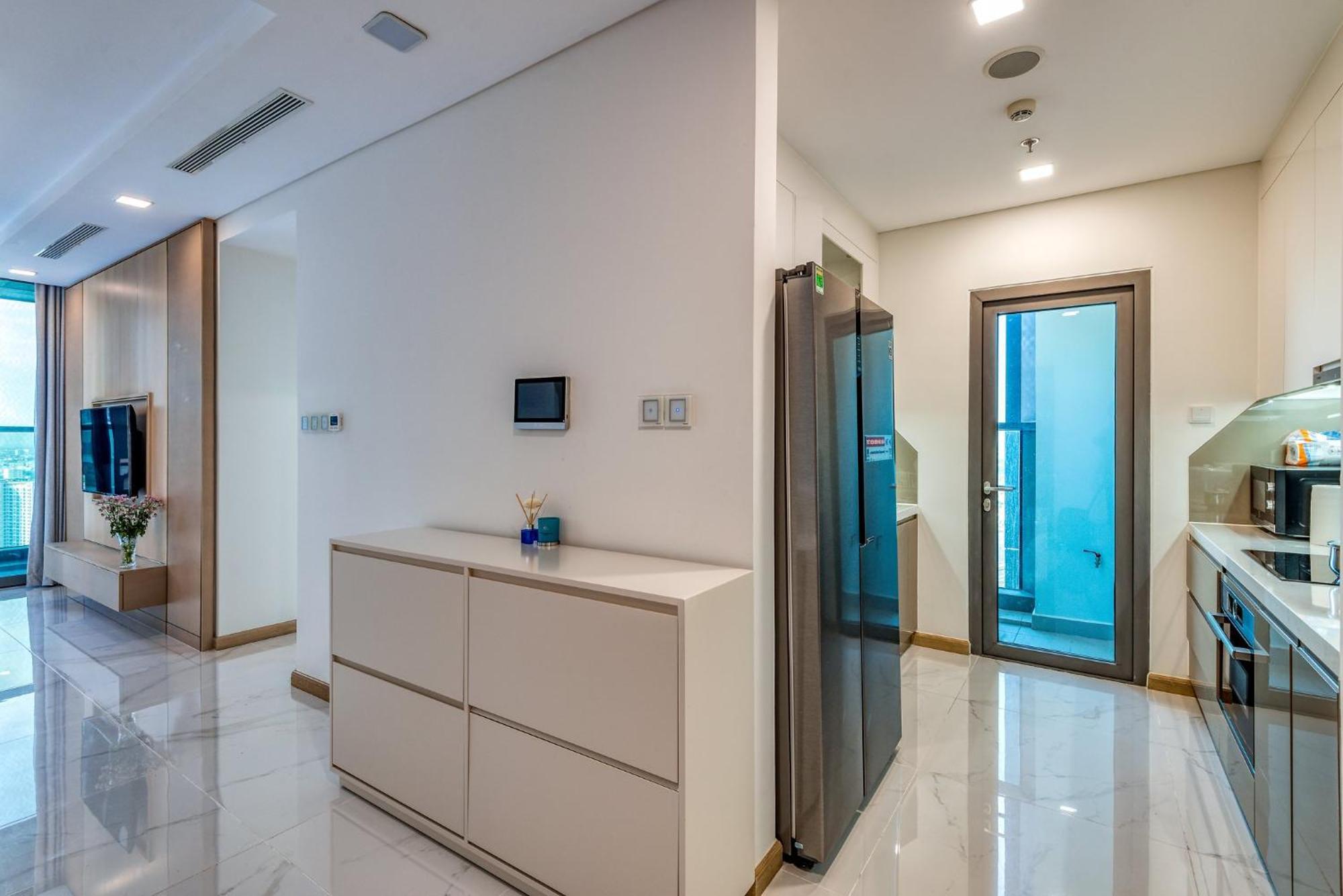 Urban Heights Rentals Landmark 81 Хошимин Экстерьер фото